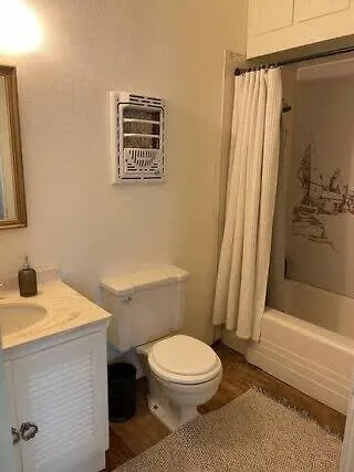 Spacious Corporate In Downtown Hébergement de vacances